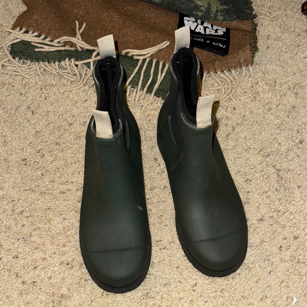 Merry People Hunter Green Rain/ Winter boot - Picture 2 of 2